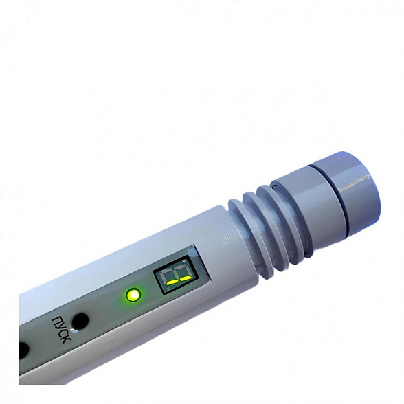 Аппарат для лечения гнойно-воспалительных поражений кожи «АКНЕ ТЕРАПИЯ» с защитными очками