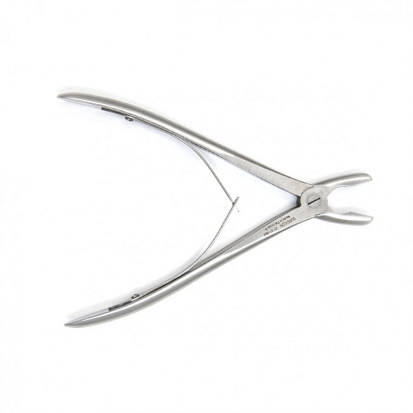 Щипцы-кусачки костные с круглыми губками изогнутые