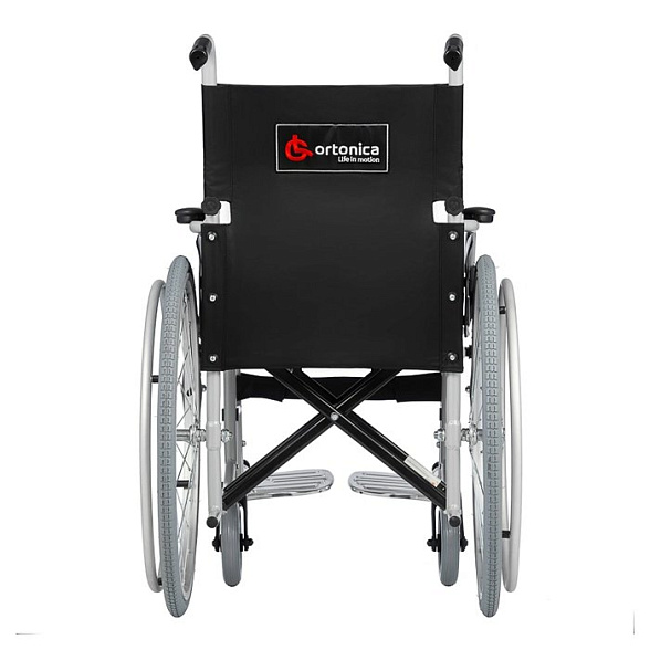 Инвалидная кресло-коляска механическая Ortonica Base Lite 150