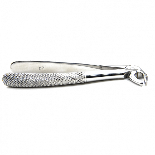 Щипцы с широкими губками для удаления корней зубов нижней челюсти № 33. Surgiwell
